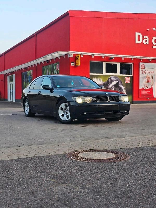 Schwarz Gebraucht 2004 BMW 730 Limousine | 3.500 € (Fairer Preis) - Bild 1/4