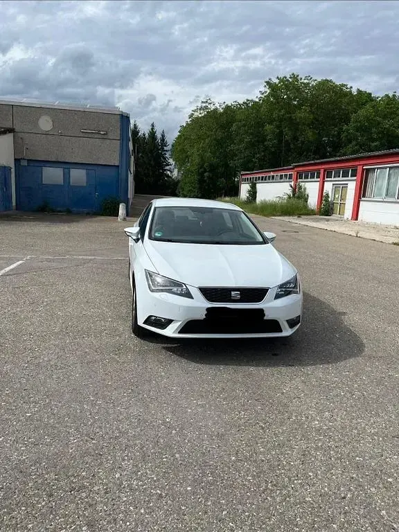 Gebraucht Seat Leon I-Tech 110 PS (80 kW) 2013 Weiß Limousine