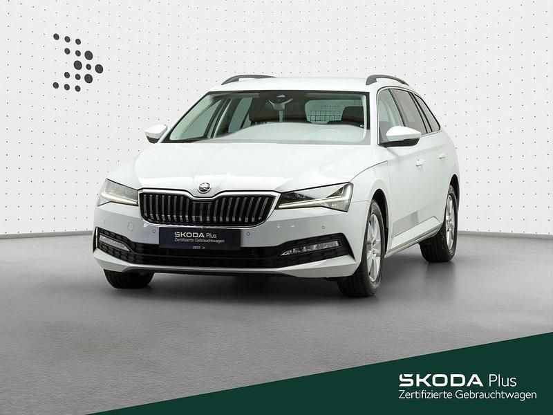 Weiß Gebraucht 2022 Skoda Superb Ambition Kombi | 23.999 € (Fairer Preis) - Bild 1/4