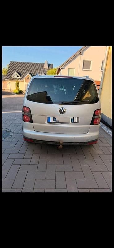 Gebraucht VW Touran Cross 140 PS (102 kW) 2007 Silber Van / Kleinbus