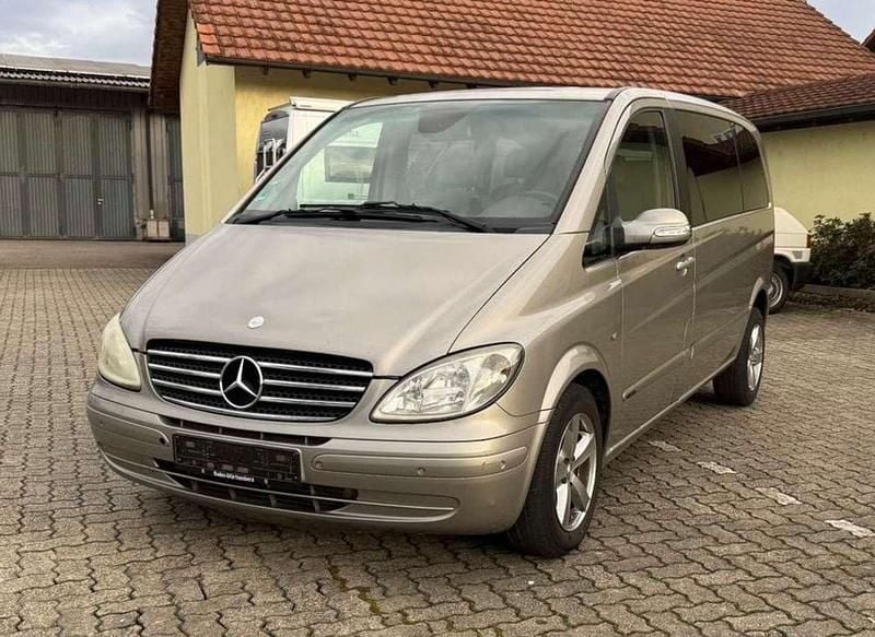 Grau Gebraucht 2007 Mercedes Viano Van / Kleinbus | 5.000 € (Superpreis) - Bild 1/4