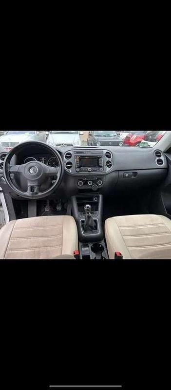 Gebraucht VW Tiguan Trendline 122 PS (89 kW) 2012 SUV