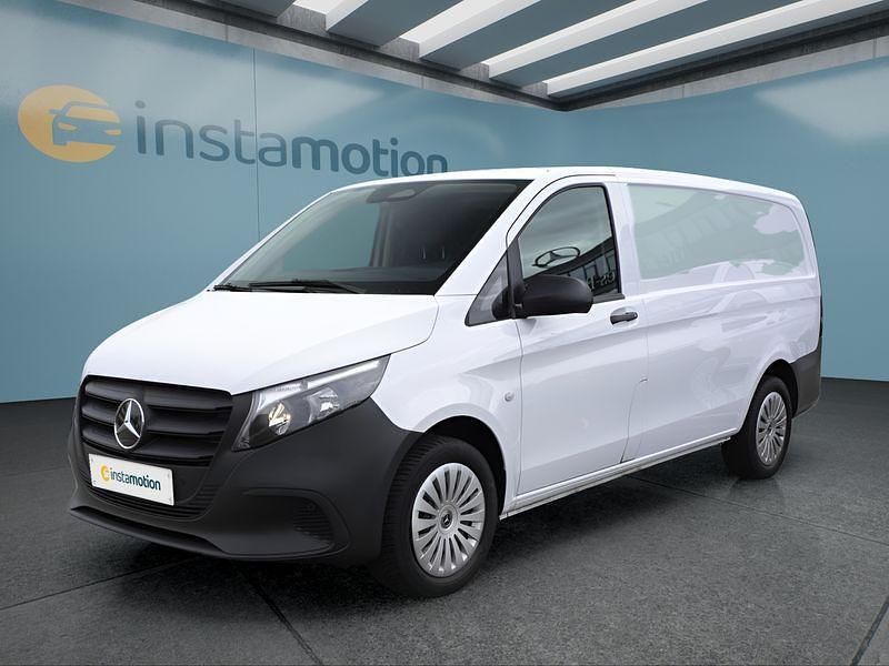 Weiß Gebraucht 2024 Mercedes Vito Van / Kleinbus | 35.099 € (Etwas zu teuer) - Bild 1/4