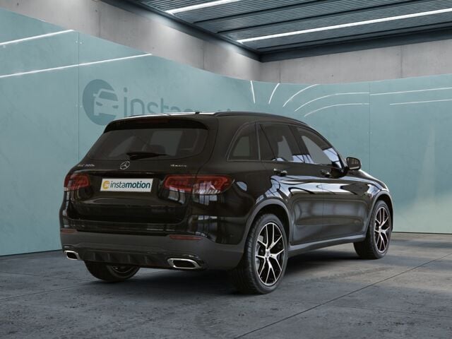 Gebraucht Mercedes GLC300 Business 211 PS (155 kW) 2021 Schwarz SUV