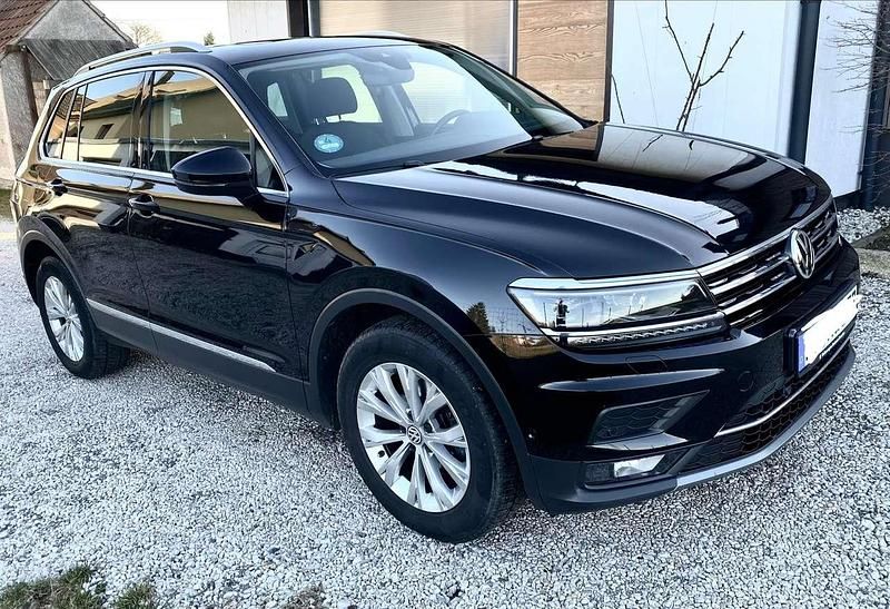 Gebraucht VW Tiguan 150 PS (110 kW) 2020 Schwarz SUV