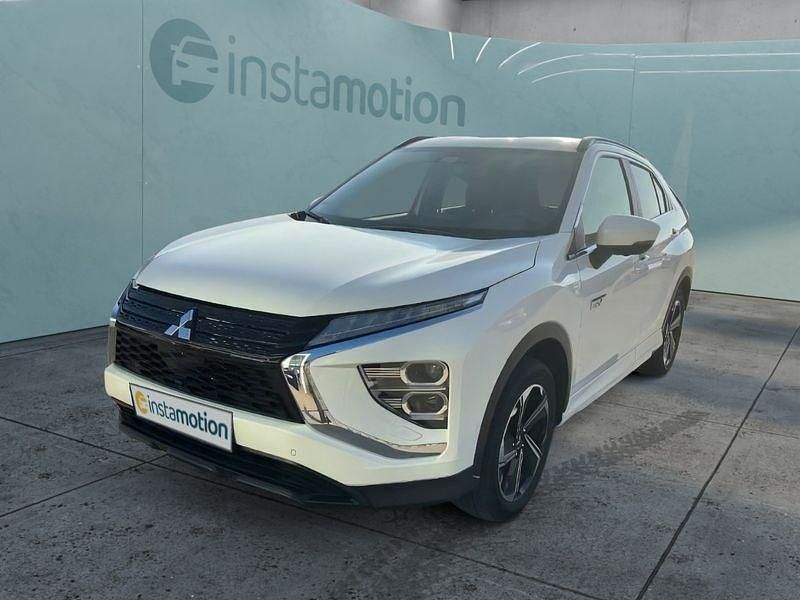 Weiß Gebraucht 2022 Mitsubishi Eclipse Cross SUV | 27.649 € (Etwas zu teuer) - Bild 1/4