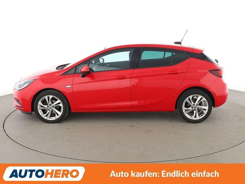 Gebraucht Opel Astra 125 PS (91 kW) 2018 Rot Limousine