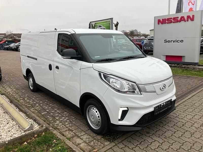 Używany Maxus eDeliver 3 89 kW (122 KM) 2023 Biały Van