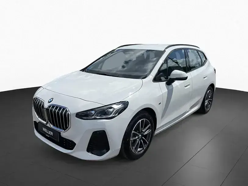 Gebraucht BMW 220 M Sport 163 PS (119 kW) 2025 Weiß Van / Kleinbus