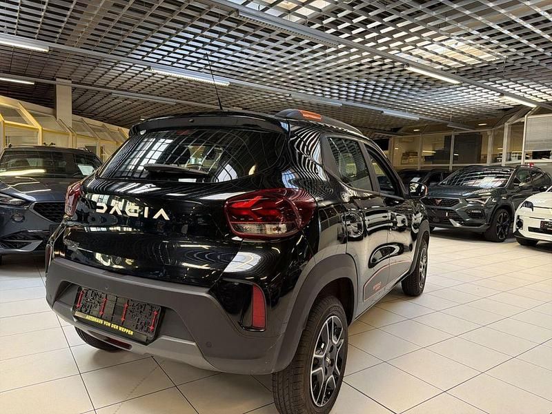 Gebraucht Dacia Spring Essentiel 33 kW (45 PS) 2023 Schwarz Kleinwagen