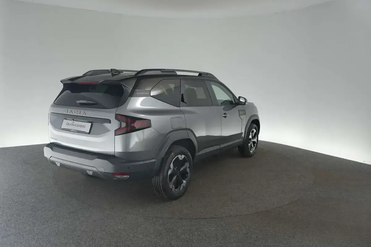 Gebraucht Dacia Bigster Extreme 140 PS (102 kW) 2026 Grau SUV