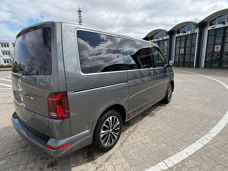 Second-hand VW Multivan Edition 204 CP (150 kW) 2021 Gri Monovolum