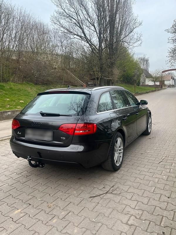 Usata Audi A4 143 CV (105 kW) 2012 Grigio Station wagon