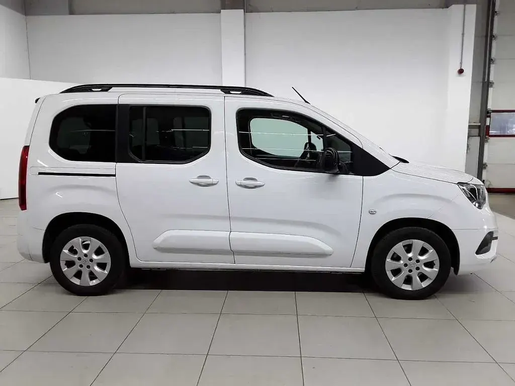 Brugt Opel Combo-e Life Ultimate 100 kW (136 HK) 2023 Hvid MPV