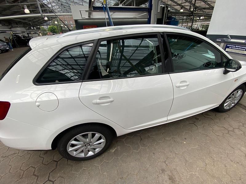 Gebraucht Seat Ibiza Style 105 PS (77 kW) 2014 Weiß Kleinwagen