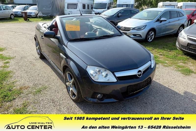 Grau Gebraucht 2008 Opel Tigra Cabrio | 4.590 € (Teuer) - Bild 1/4