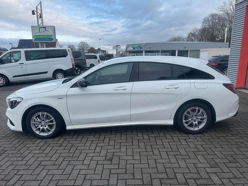 Gebraucht Mercedes CLA200 AMG line 136 PS (100 kW) 2018 Weiß Kombi