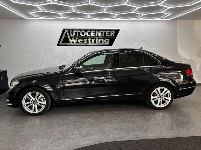 Gebraucht Mercedes C180 156 PS (114 kW) 2012 Schwarz Limousine