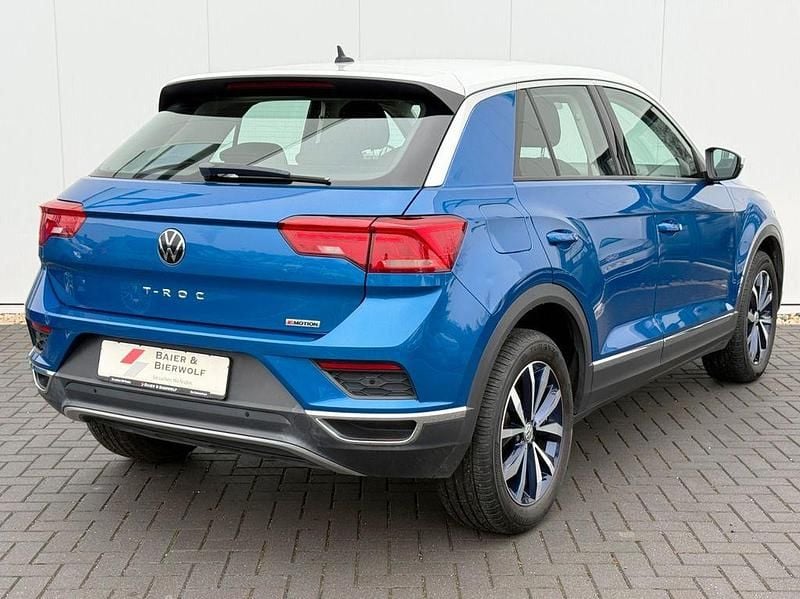 Gebraucht VW T-Roc Style 150 PS (110 kW) 2017 Ravennablau metallic SUV