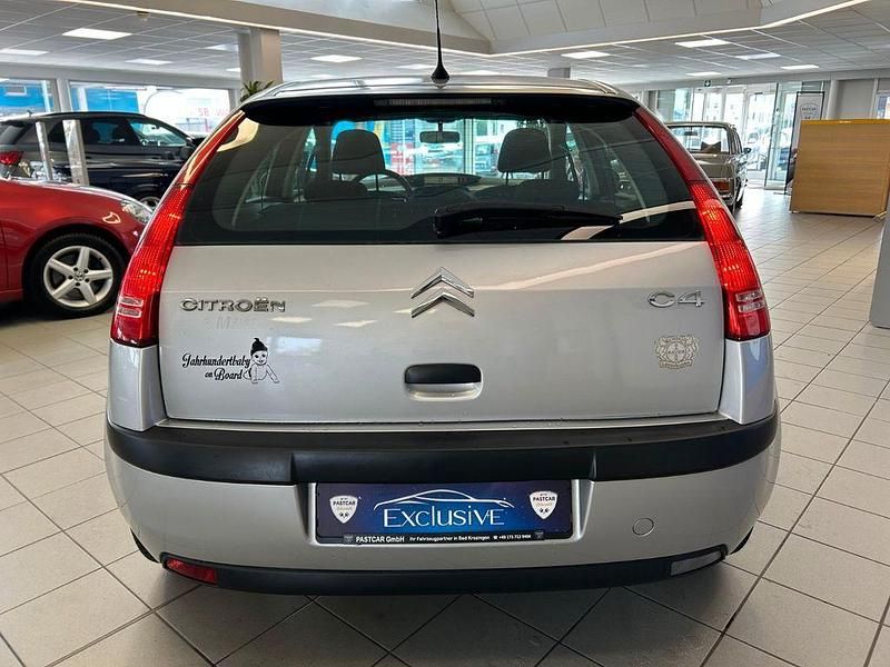 Gebraucht Citroën C4 Style 109 PS (80 kW) 2009 Grau Limousine