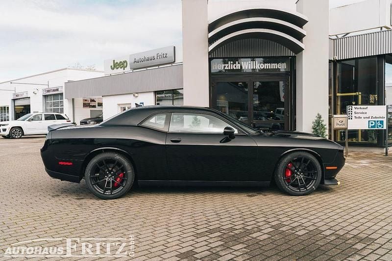 Neu Dodge Challenger 375 PS (275 kW) 2025 Grün Coupé