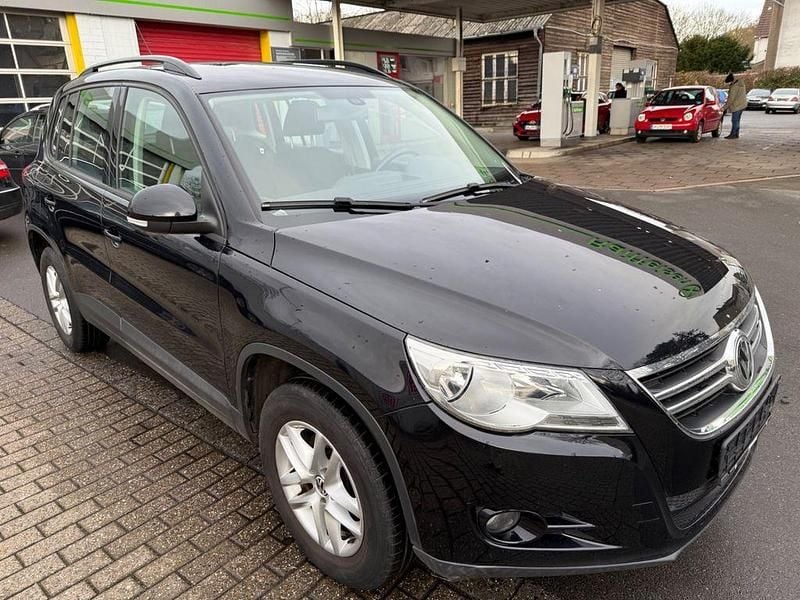 Gebraucht VW Tiguan Trendline 140 PS (102 kW) 2009 SUV