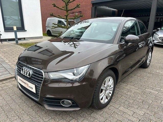 Gebraucht Audi A1 Ambition 86 PS (63 kW) 2011 Braun Kleinwagen