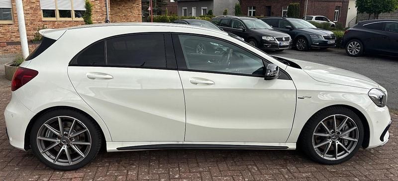Gebraucht Mercedes A45 AMG AMG 381 PS (280 kW) 2016 Weiß Limousine
