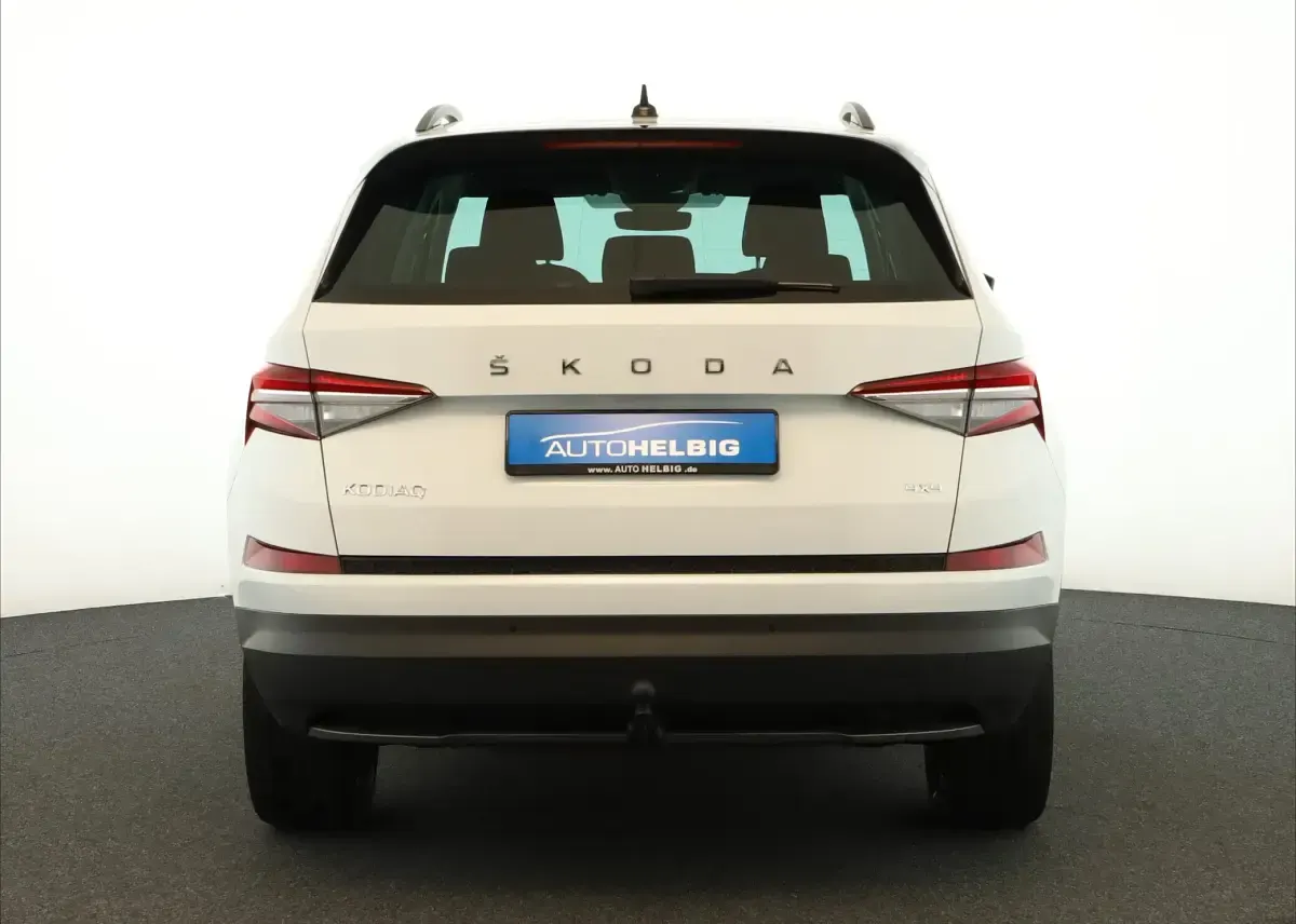 Gebraucht Skoda Kodiaq Clever 200 PS (147 kW) 2022 Moonweiss metallic SUV