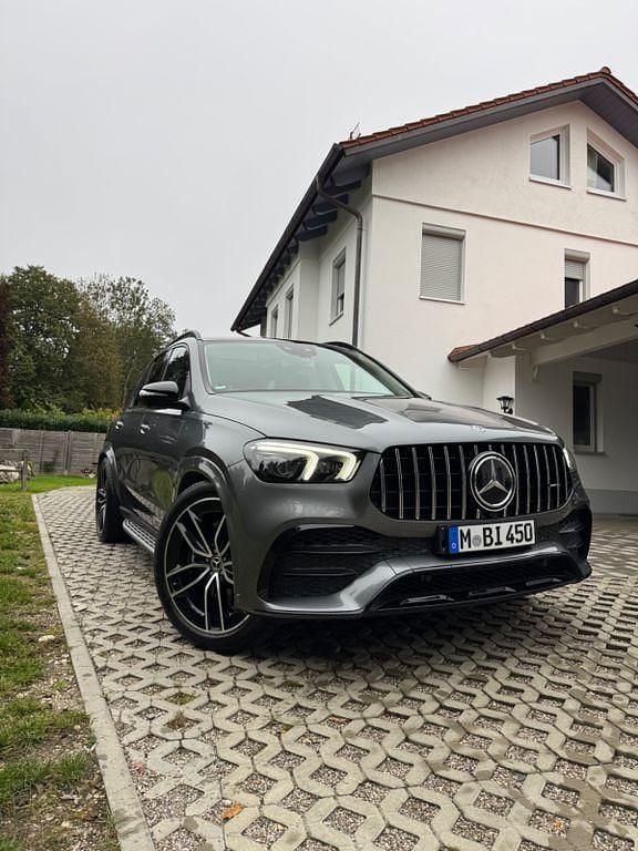 Grau Gebraucht 2019 Mercedes GLE450 AMG SUV | 50.000 € (Fairer Preis) - Bild 1/4