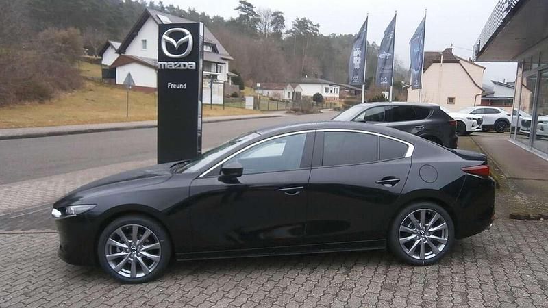 Gebraucht Mazda 3 Takumi-Line 140 PS (102 kW) 2025 Jet black Limousine
