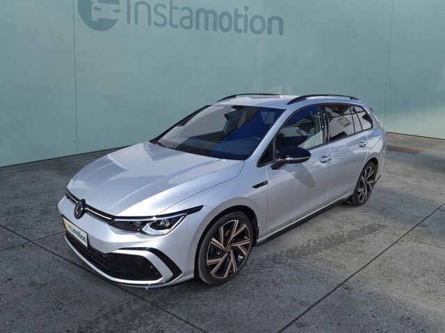 Gebraucht VW Golf VIII R-line 131 PS (96 kW) 2024 Silber Kombi