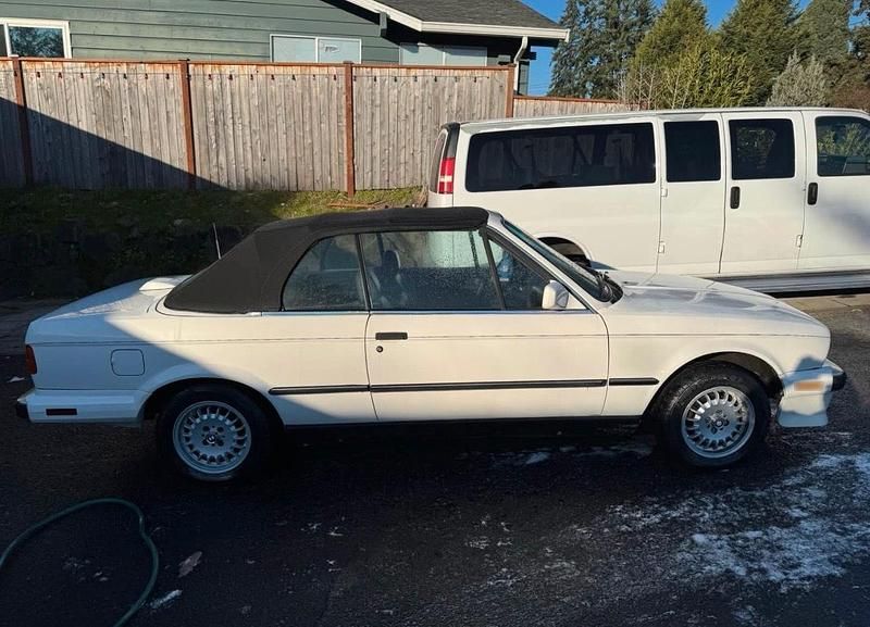 Gebraucht BMW 325 1988 Weiß Cabrio