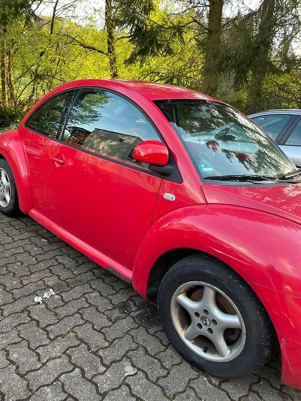 Gebraucht VW New Beetle 116 PS (85 kW) 1999 Rot Kleinwagen
