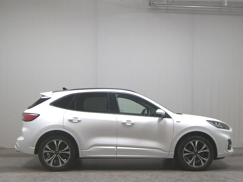 Weiss Gebraucht 2021 Ford Kuga ST-Line X SUV | 22.480 € (Guter Preis) - Bild 1/4