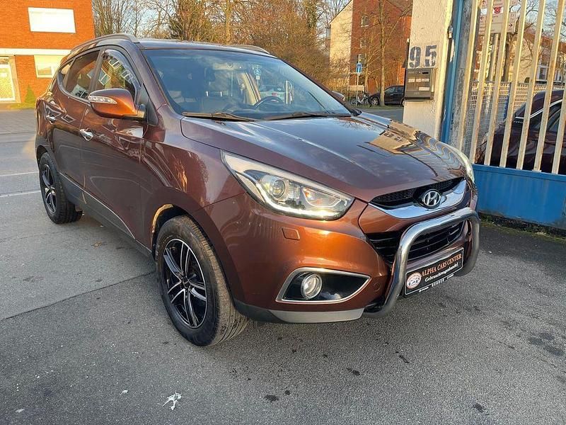 Gebraucht Hyundai ix35 Style 166 PS (122 kW) 2013 Hazel brown SUV