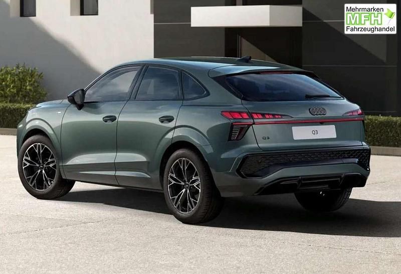 Neu Audi Q3 Sportback S-Line 150 PS (110 kW) 2025 Salbeigrün metallic SUV