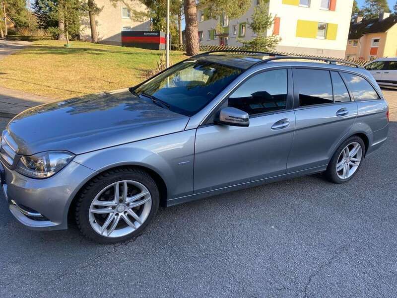 Silber Gebraucht 2012 Mercedes C220 Kombi | 6.800 € (Guter Preis) - Bild 1/4