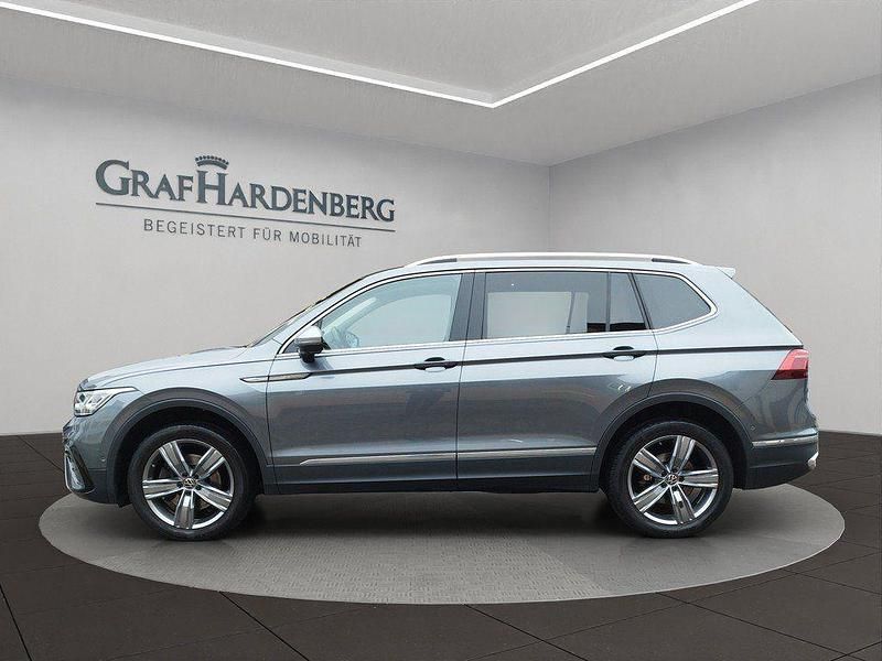 Gebraucht VW Tiguan Allspace Elegance 245 PS (180 kW) 2022 Grau SUV