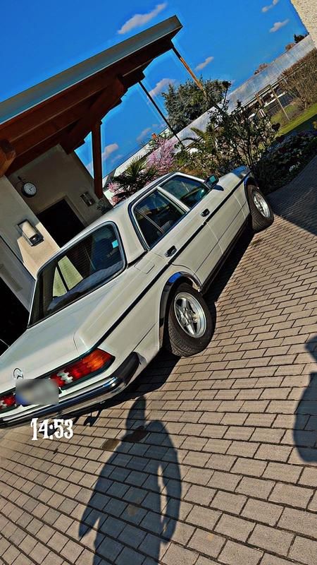 Gebraucht Mercedes E300 90 PS (66 kW) 1979 Weiß Limousine