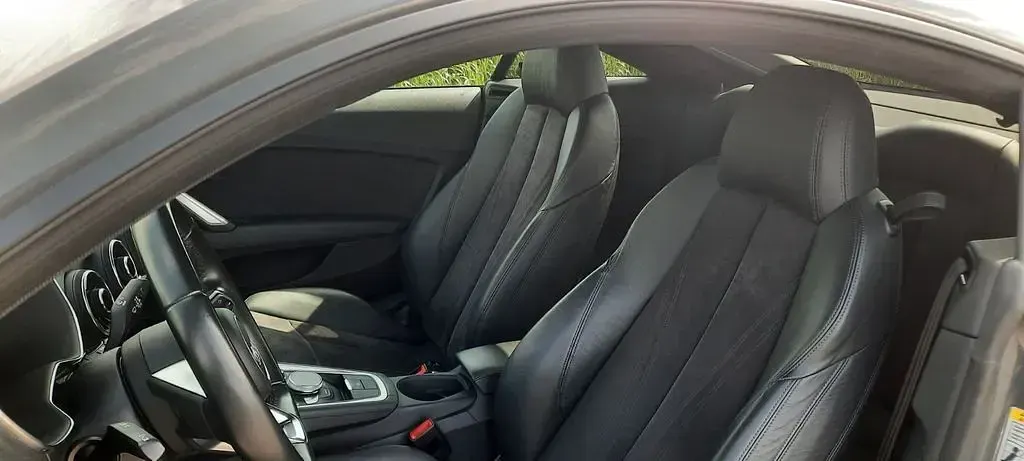 Gebraucht Audi TT Roadster Sport 179 PS (131 kW) 2016 Grau Cabrio