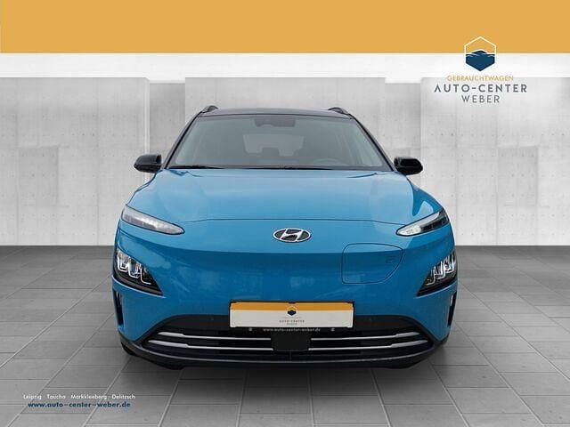Gebraucht Hyundai Kona Trend 100 kW (136 PS) 2023 Schwarz SUV