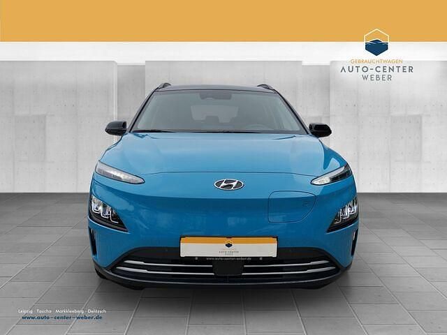 Gebraucht Hyundai Kona Trend 100 kW (136 PS) 2023 Schwarz SUV