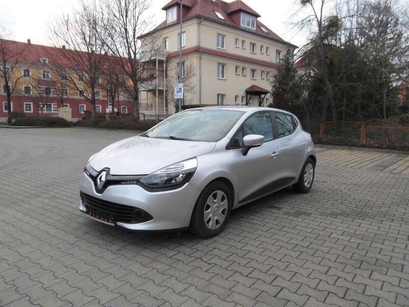 Gebraucht Renault Clio IV 73 PS (53 kW) 2013 Silber Kleinwagen
