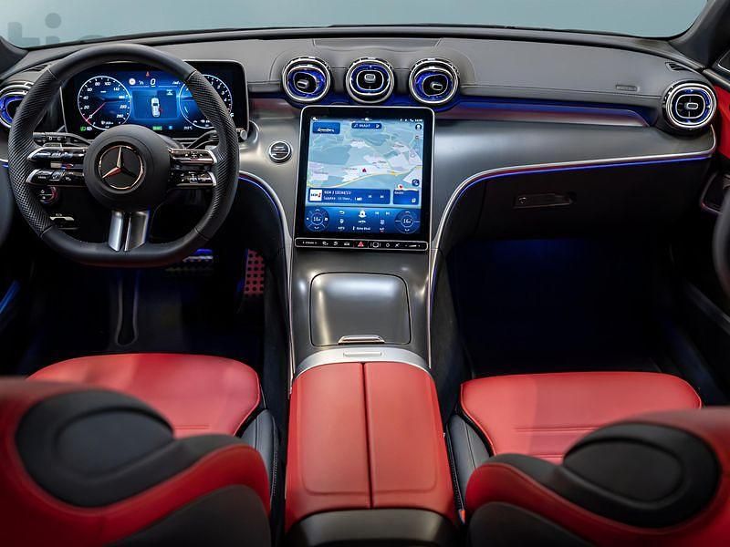 Gebraucht Mercedes C300e 313 PS (230 kW) 2025 Weiß Kombi