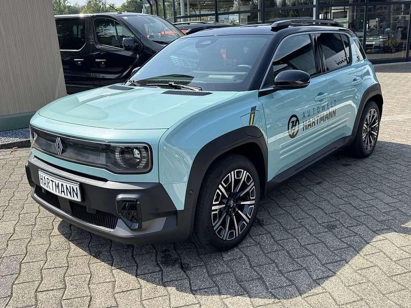 Hautsdefrancegrün, black pe Gebraucht 2025 Renault 4 E-Tech Iconic SUV | 36.349 € (Fairer Preis) - Bild 1/3
