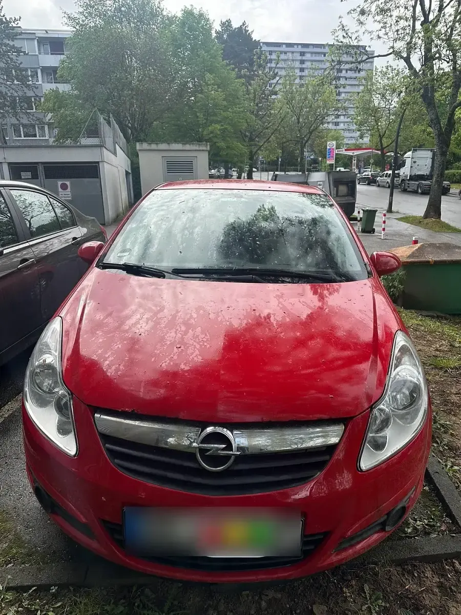 Używany Opel Corsa 80 KM (58 kW) 2009 Czerwony Hatchback