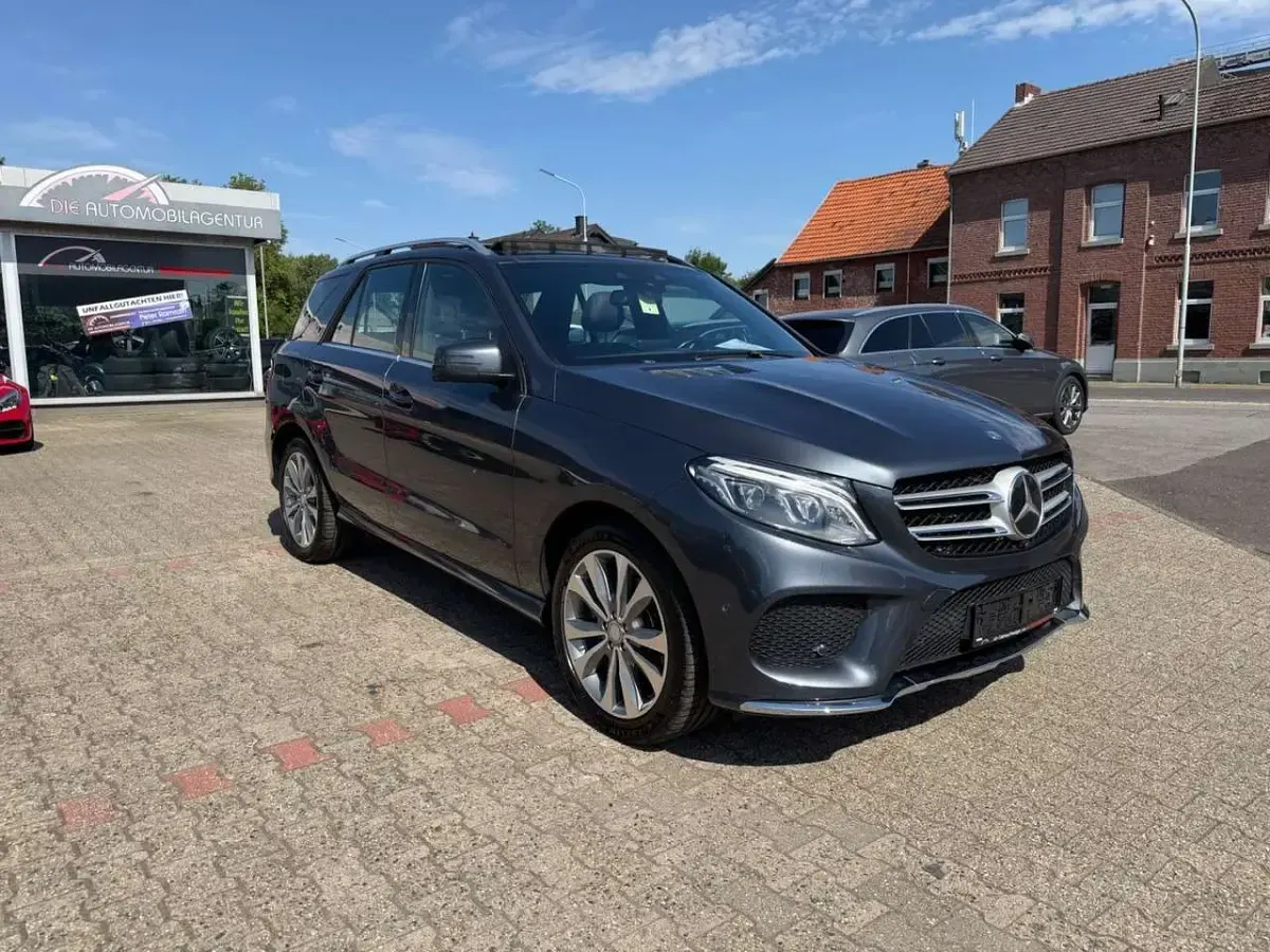 Gebraucht Mercedes GLE350 AMG 258 PS (189 kW) 2016 Tenoritgrau SUV