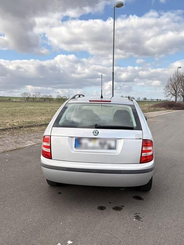 Gebraucht Skoda Fabia 74 PS (54 kW) 2005 Silber Kombi