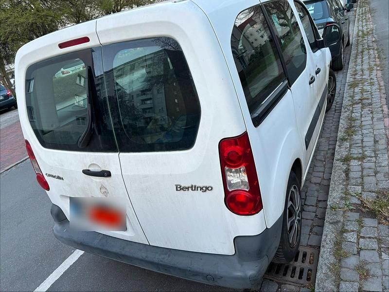 Gebraucht Citroën Berlingo 75 PS (55 kW) 2009 Weiß Van / Kleinbus
